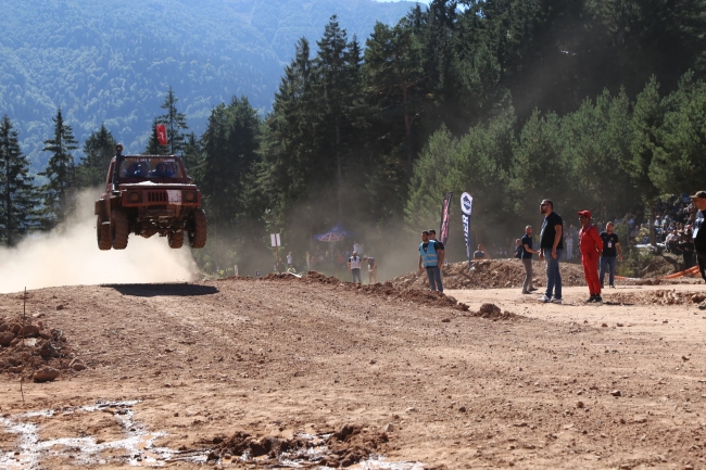 Artvin'de 6. Uluslararası Off-Road Yarışları yapıldı