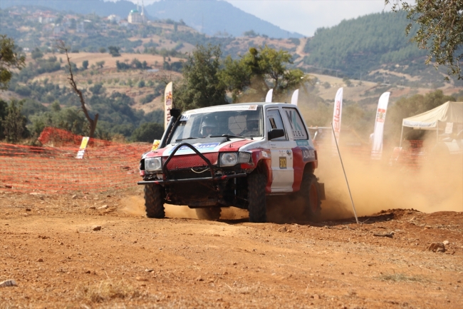 Türkiye Off-Road Şampiyonası'nın 6. ayak yarışları Denizli'de başladı