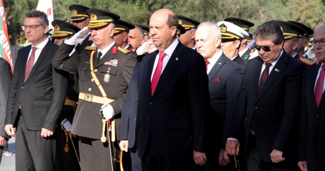 29 Ekim Cumhuriyet Bayramı Lefkoşa’da Atatürk Anıtı önünde düzenlenen törenle kutlandı