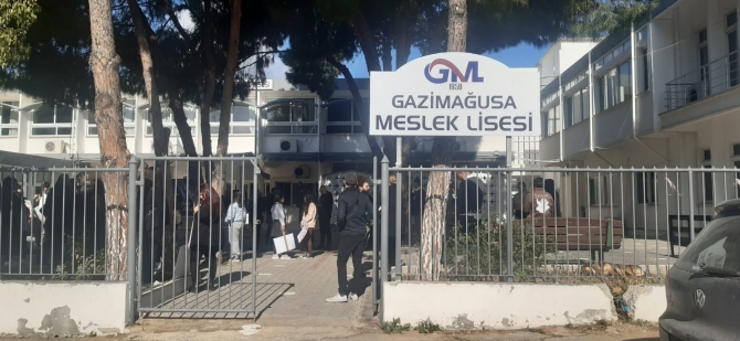 Helin’in okul arkadaşları “Başka Helinler Ölmesin” diyerek eylem yaptı