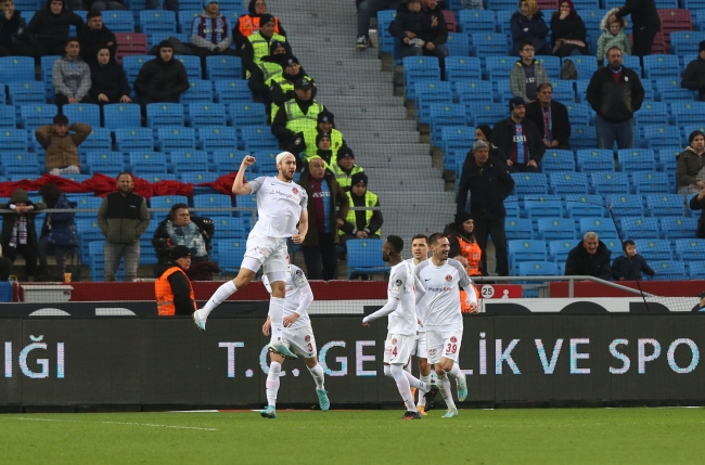 Ümraniyespor Trabzon'da kazandı